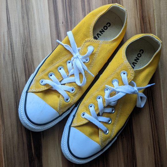 yellow converse low tops